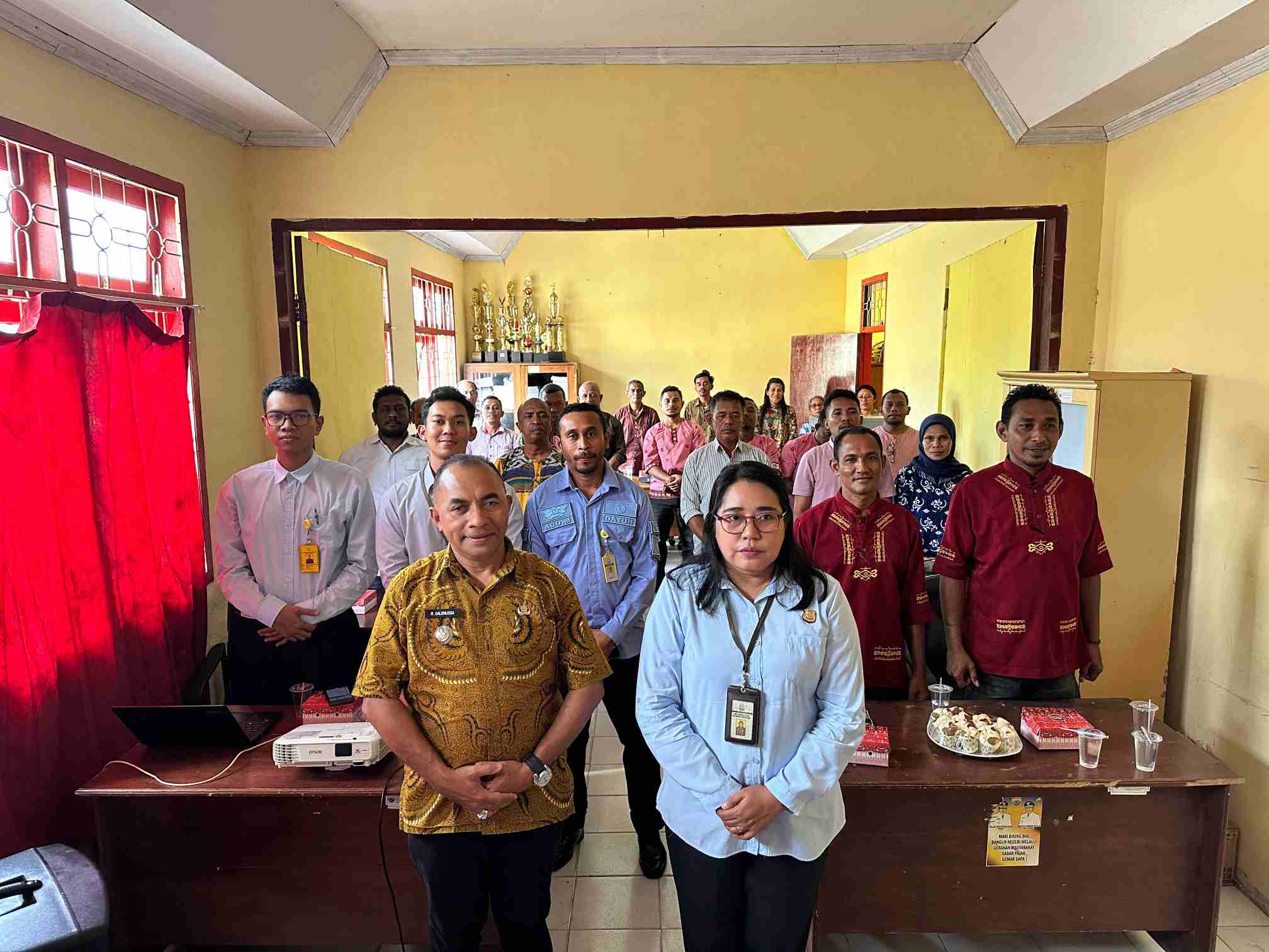 Kasi Datun Kejari SBB Gelar Sosialisasi Pendampingan Hukum Pengelolaan Dana Desa