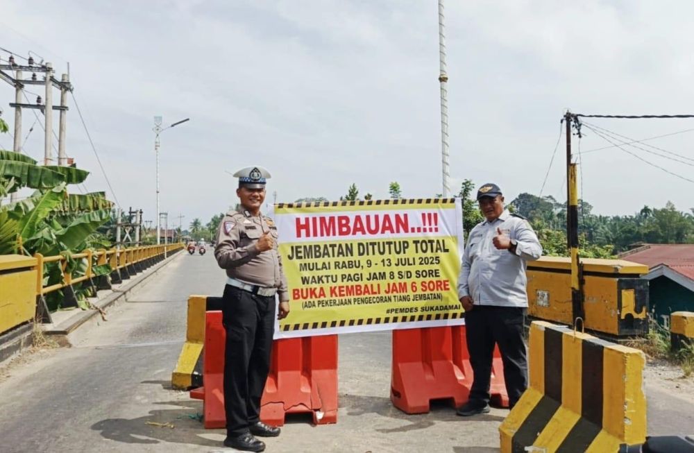 Jembatan Sungai Rokan Tutup Total, Semua Kendaraan Wajib Lewat Jalur Lain