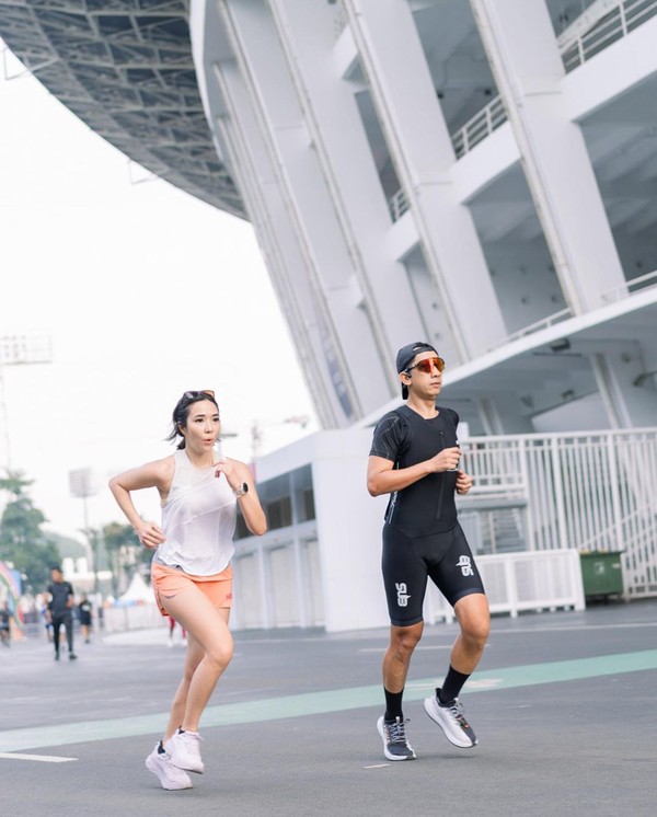 Kini Ketagihan, Ini Sosok yang Bikin Gisel Kecemplung Lari Maraton