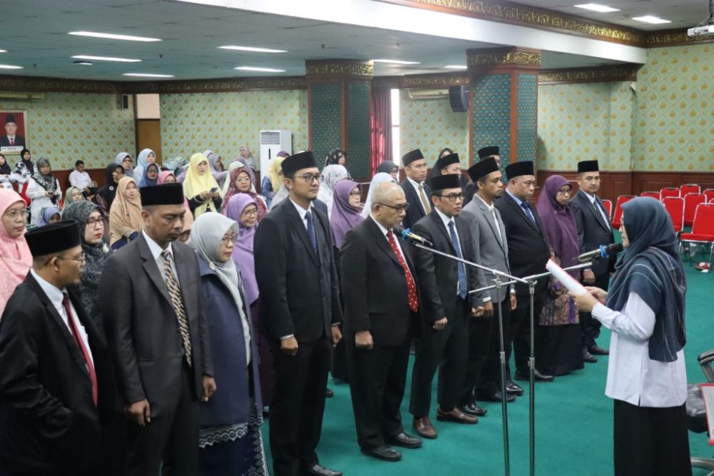 Rektor UIN Suska Riau Lantik 24 Wakil Dekan dan Wakil Direktur Pascasarjana Periode 2025–2029