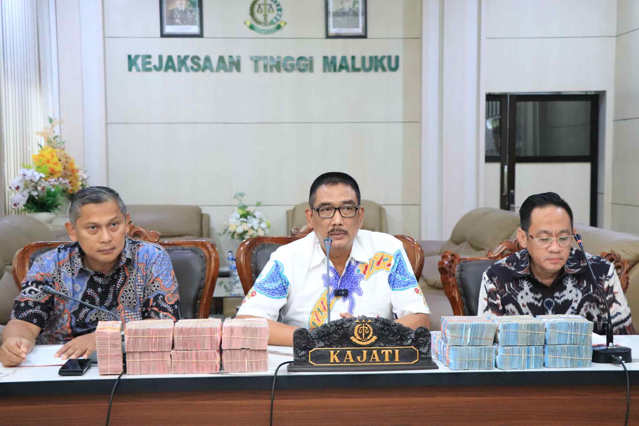 Konferensi Pers Perkembangan Kasus Tindak Pidana Perpajakan, Ini Penjelasan Kajati Maluku