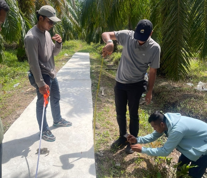 Sesuai RAB, Pekerjaan Semenisasi Dusun Maju Jaya Teluk Bano I Telah Selesai di Laksanakan 