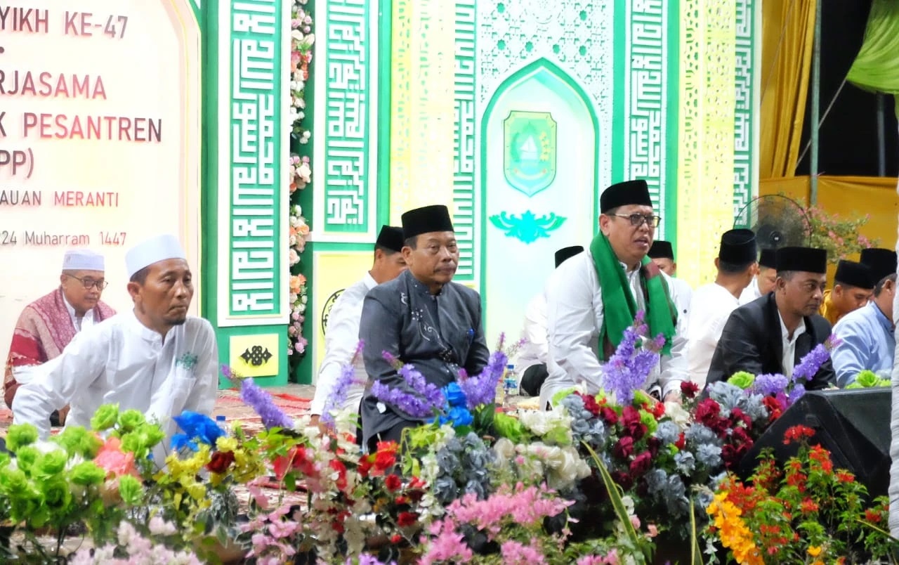 Asisten 3 Setdakab Hadiri Haul Masyayikh ke-47 BKAPP Kepulauan Meranti