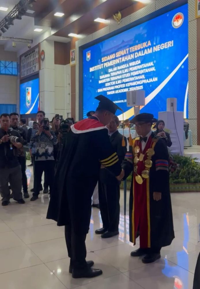ASN BPKAD Riau Jadi Lulusan Terbaik S-3 Ilmu Pemerintahan IPDN