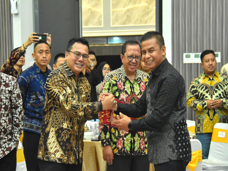 Bupati Hadiri Pisah Sambut Kajari Kampar Sapta Putra Kepada Dwianto Prihartono
