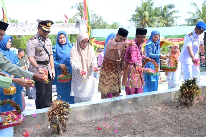 Pemimpin Negeri Ziarah ke Makam Dara Sembilan, Makam Bersejarah yang Jadi Situs Budaya