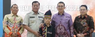 Bupati Kuansing Temui Menteri Kebudayaan RI: Pacu Jalur Siap Diperjuangkan Jadi Warisan Budaya Dunia