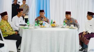 Senang Dikunjungi Kapolri, UAS: Madiun Lemahe Teles, Matur Nuwun Gusti Allah Sing Balas