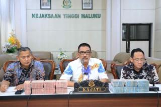 Konferensi Pers Perkembangan Kasus Tindak Pidana Perpajakan, Ini Penjelasan Kajati Maluku