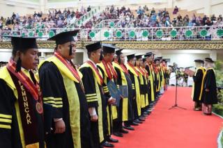 600 Wisudawan UIN Suska Riau Dikukuhkan