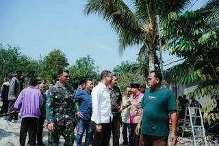 Semangat Gotong Royong Warga Sintong Induk Diapresiasi Wabup Rohil