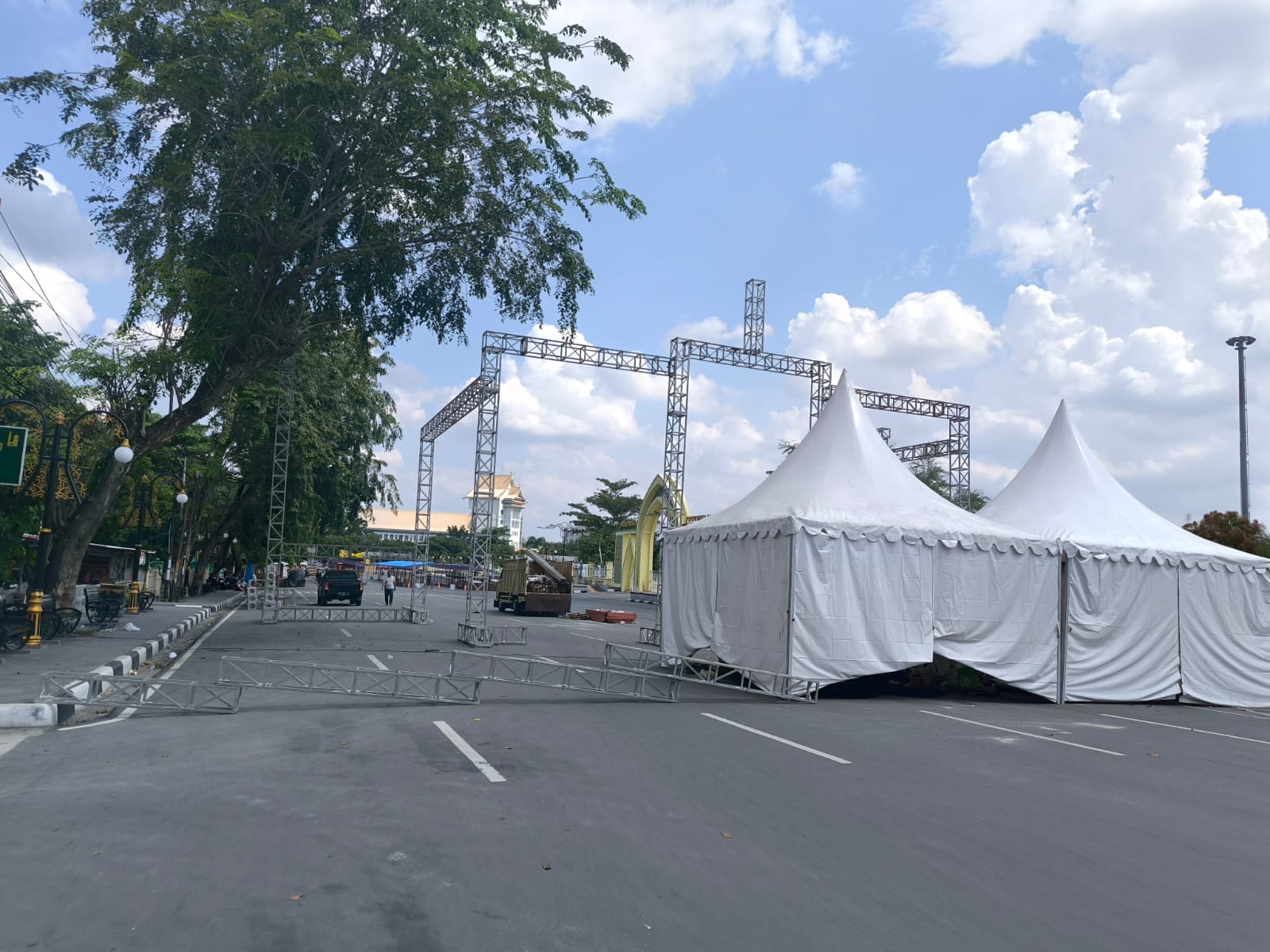 Kadispar Minta Maaf Atas Ketidaknyamanan Penutupan Jalan Sultan Syarif Kasim Selama Kenduri Riau