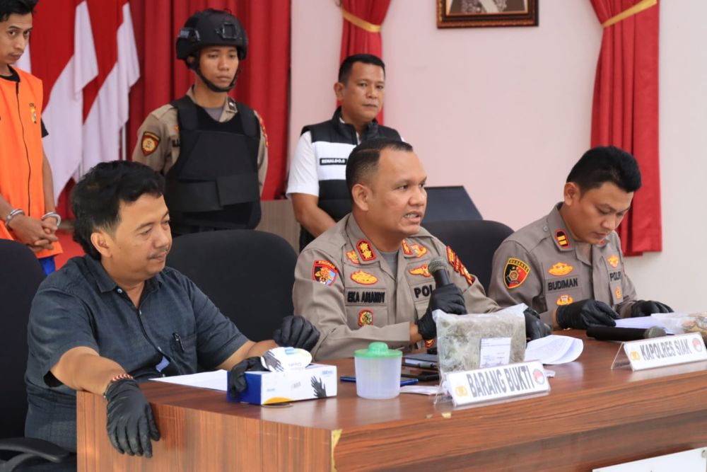 Terungkap! 2,2 Kg Ganja Disita dari Rumah Bandar di Siak, Ini Kronologinya