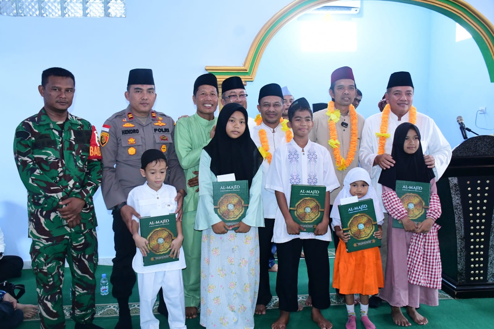 Wabup Bengkalis Dampingi UAS Resmikan Mushalla Al Awwal Parit Bangkong