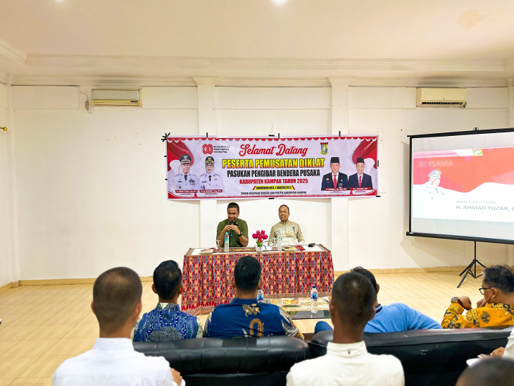 Bupati Berikan Motivasi dan Pembekalan Kepada Paskibrakan Kabupaten Kampar