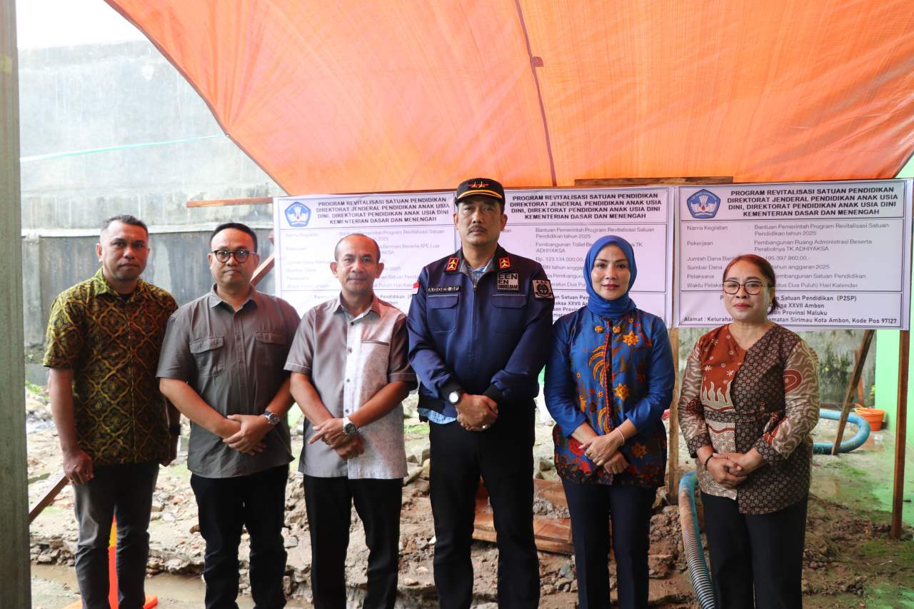 Kajati Agoes SP Lakukan Peletakan Batu Pertama Revitalisasi TK Adhyaksa XXVI Ambon 