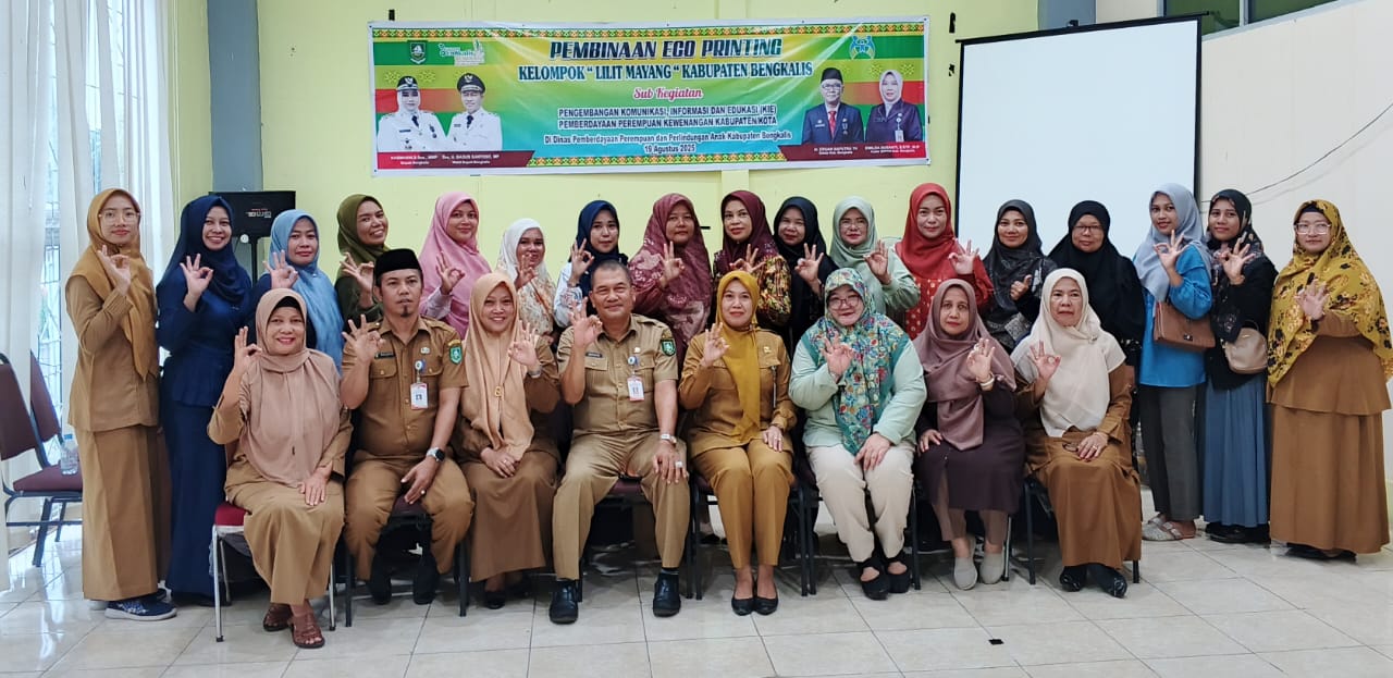 DPPPA Bengkalis Gelar Pelatihan Eco Printing dan Membatik