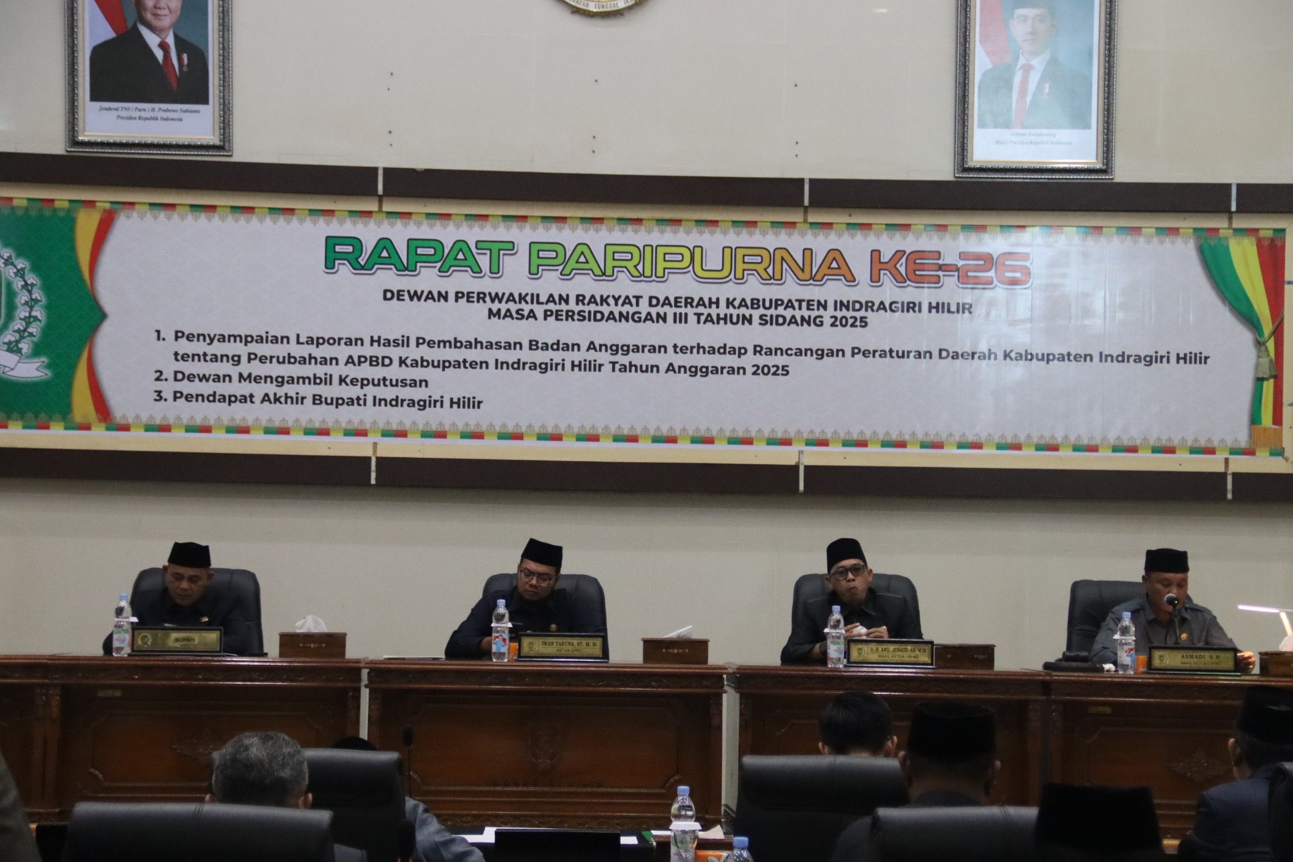 Bupati Inhil Hadiri Rapat Paripurna DPRD Terkait Perubahan APBD 2025