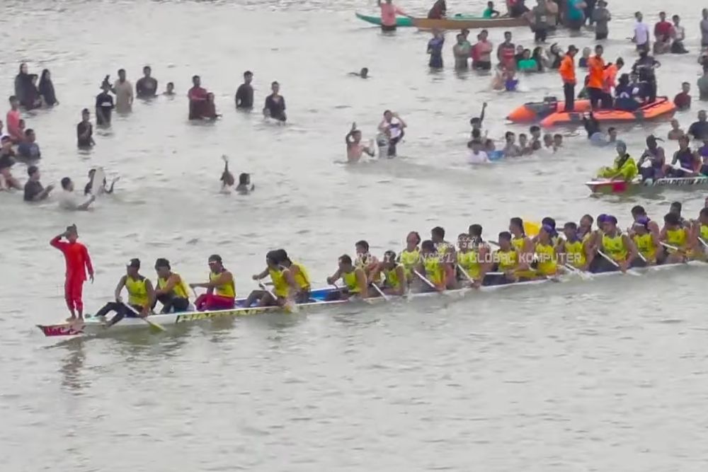 Selamat! Bintang Emas Cahaya Intan 2023 Raih Juara Pacu Jalur 2025