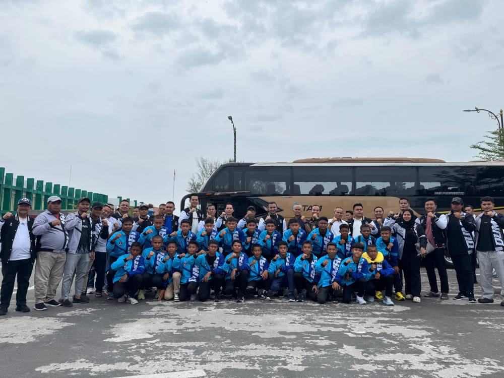 Tim Persemai Dumai U-13 Dilepas ke Menuju ke Putaran Nasional Piala Soeratin di Yogyakarta