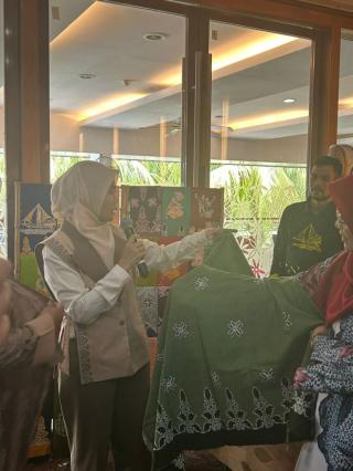 Bantu Produk Lokal Lebih Dikenal, Pemprov Riau Komitmen Bina UMKM