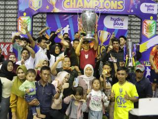 Bupati Inhil, Herman, Tutup Turnamen Futsal WE Champions League 2025