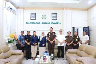 Kakanwil Bea Cukai Melakukan Kunjungan di Kejaksaan Tinggi Maluku