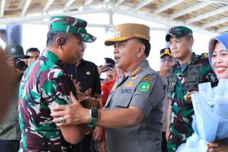 Bupati Asmar Sambut Hangat Kunjungan Danrem 031/WB di Selatpanjang