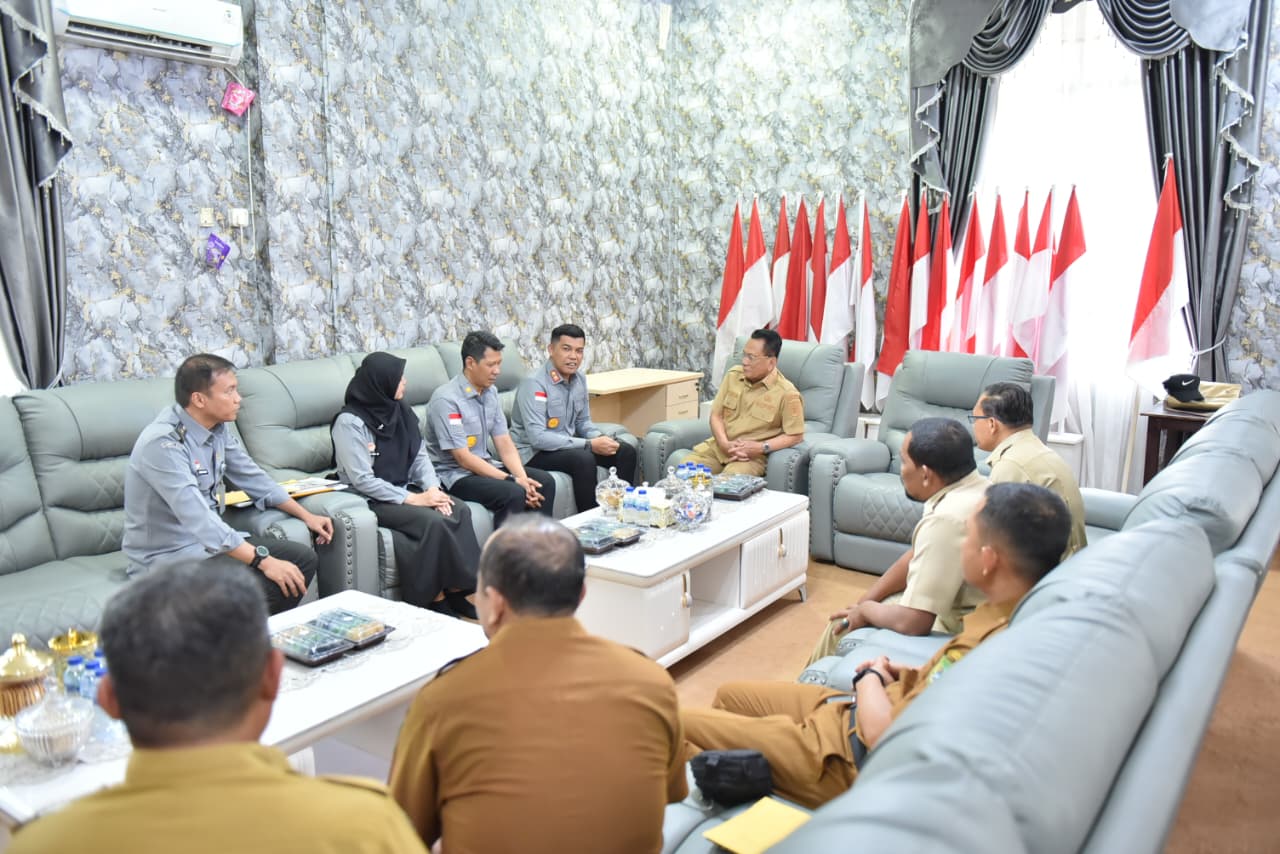 Bupati Rohil Terima Kunjungan Silaturahmi Kakanwil Kemenkum Provinsi Riau