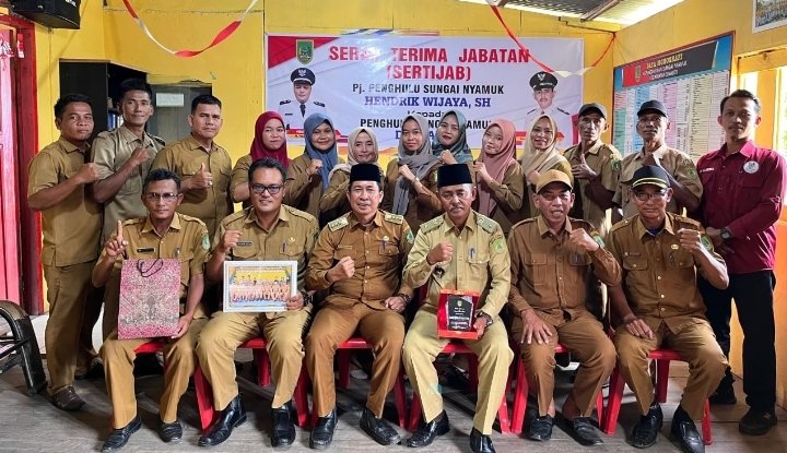 Sertijab, Penghulu Daryamin Ajak Semua pihak Sama- sama Membangun Desa Sungai Nyamuk