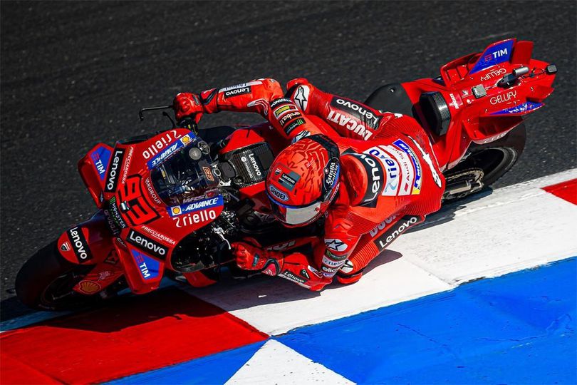 MotoGP San Marino 2025: Balas Dendam, Marc Marquez Kalahkan Marco Bezzecchi