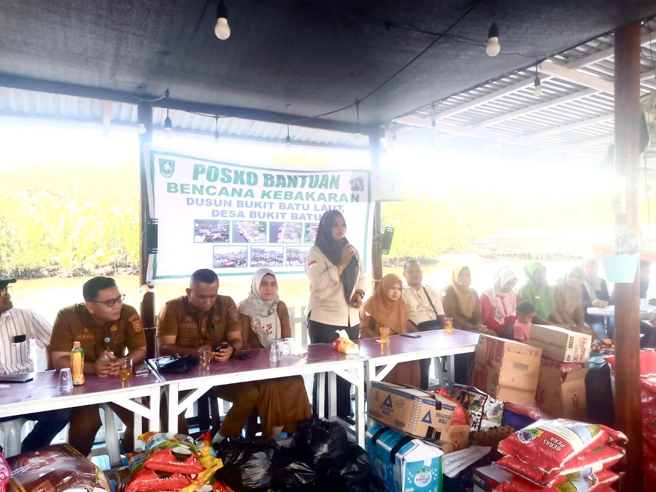 PT. BLJ Serahkan Bantuan Kepada 7 Kepala Keluarga Korban Musibah Kebakaran