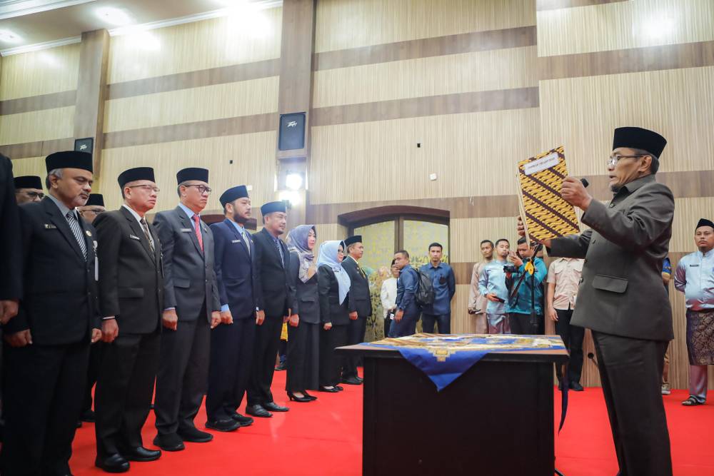 Wawako Dumai Lantik Pejabat Eselon II dan Administrator, Ini Daftarnya
