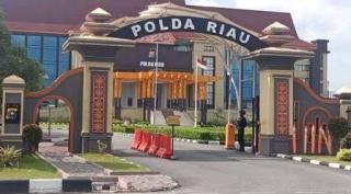 Ada Aksi Unjuk Rasa di Mapolda Riau, Sejumlah Sekolah Diliburkan