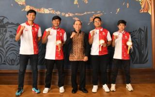 Diasuh Mahasiswa Unilak, Empat Atlet Indonesia Sukses Harumkan Nama Bangsa di Prancis