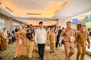 Aksi Cegah Korupsi, Wako Paisal Ikut Nonton Film "Nyanyian Sunyi Dalam Rantang" 