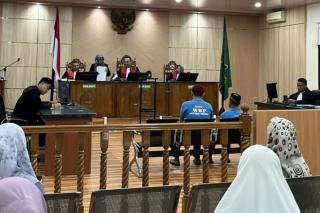 Hakim Vonis Bebas Petugas BPN dan Lurah Terdakwa Korupsi Rp 1,7 Miliar di Riau 