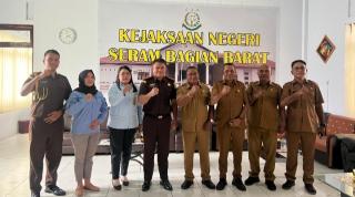 Kejari SBB Teken MoU Optimalisasi Penagihan Piutang Pajak MBLB dengan Bapenda