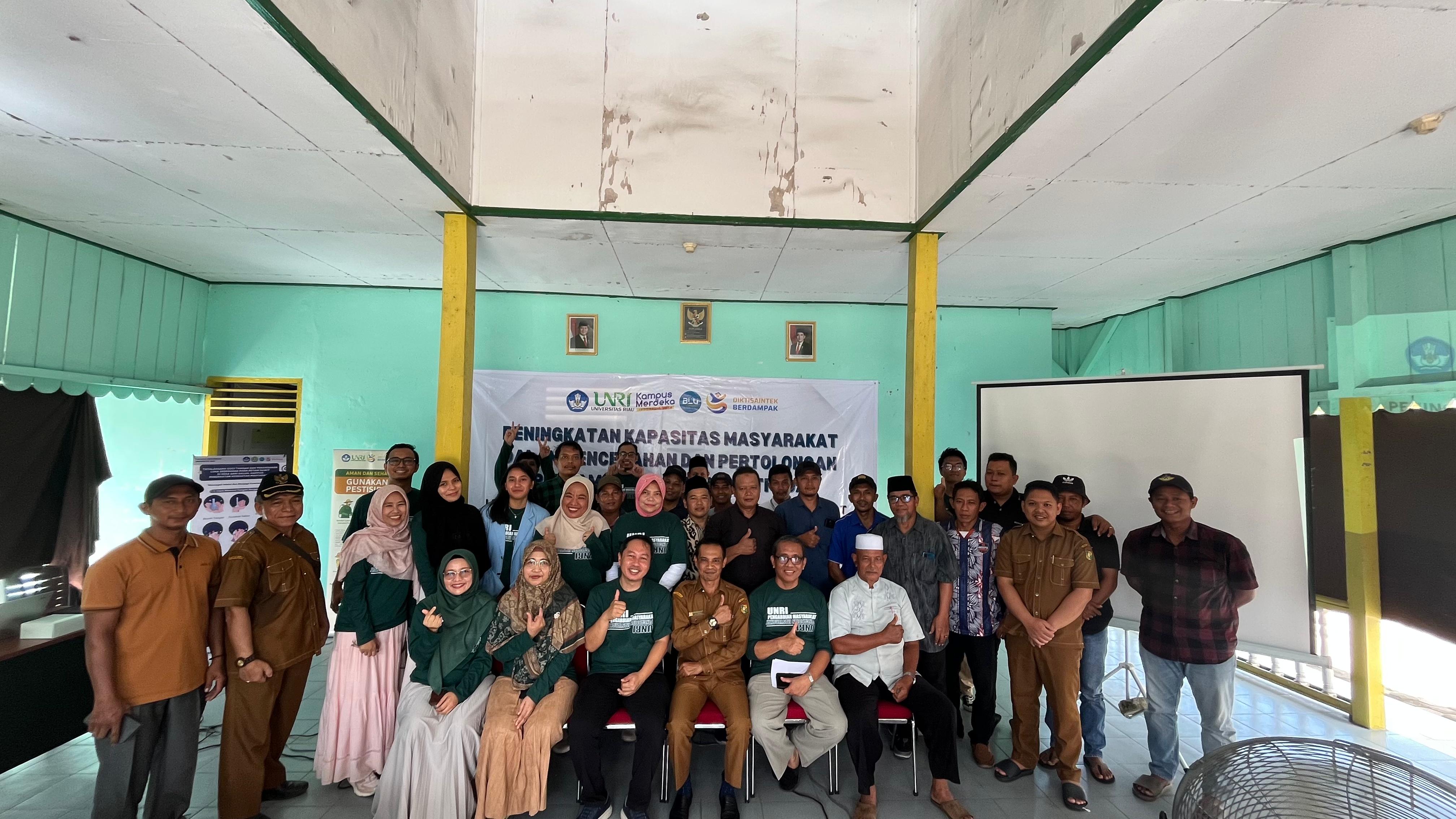 FK Unri Edukasi Warga Kampar Pentingnya Cuci Tangan untuk Cegah Infeksi