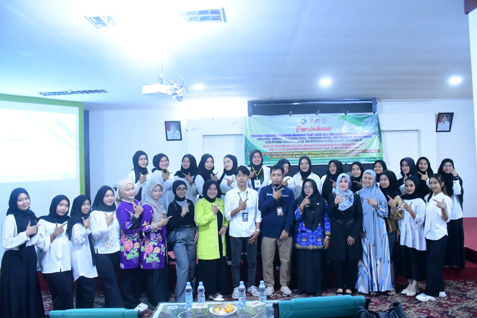 LKP Seroja Bengkalis Gelar Pelatihan Tata Rias Pengantin Muslim, Cetak Wirausaha Baru