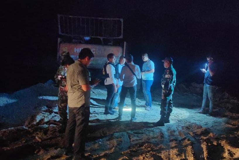 Polres Kampar Bersama TNI Tindak Tambang Ilegal, Ekskavator Disita