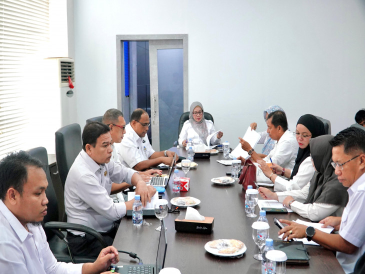 Wabup Kampar Pimpin Rapat Evaluasi Realisasi Fisik dan Keuangan
