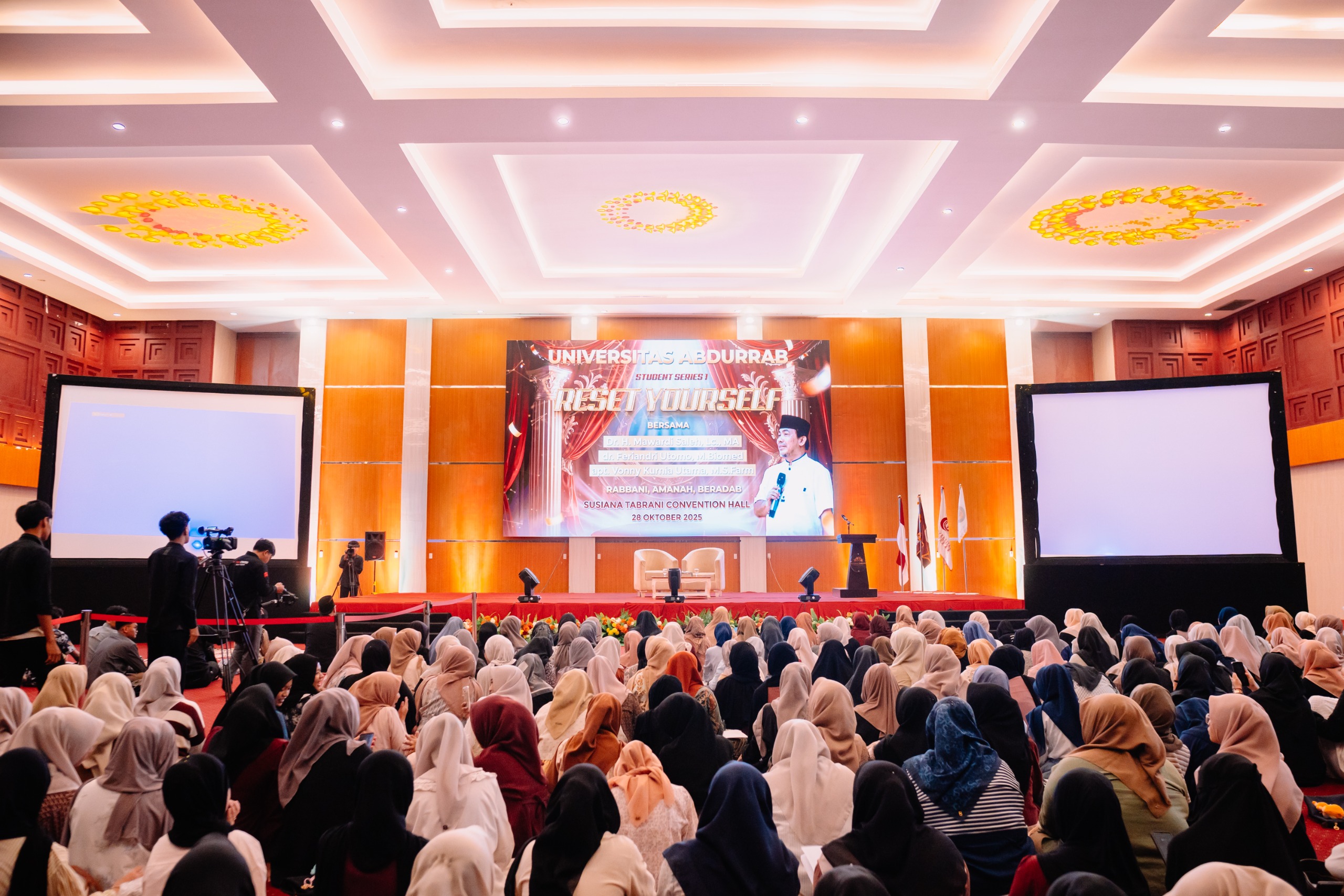 Lembaga CINTAI RAB Universitas Abdurrab Gelar RAB Student Series 1