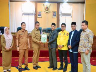 Bupati Kampar Sampaikan Rancangan KUA-PPAS 2026, Tekankan Optimalisasi PAD
