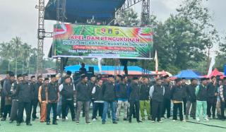 Gubri Abdul Wahid Kukuhkan Dubalang Batang Kuantan: Bentengi Alam dan Marwah Melayu