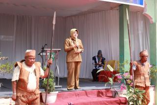 Bupati Afni Dorong Perda Pengakuan Masyarakat Adat Sakai