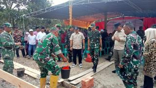Dandim 0314/Inhil Pimpin Peletakan Batu Pertama Gerai dan Pergudangan Koperasi Desa Kelurahan Merah 