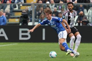 Como Taklukan Juventus 2-0, Gol Kempf dan Aksi Magis Nico Paz Jadi Penentu