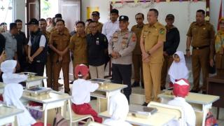 Wabup Muzamil Resmikan Dapur Makan Bergizi Gratis di Pulau Merbau