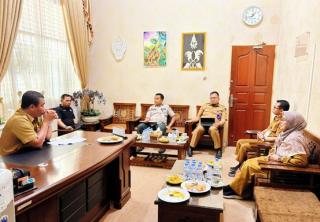 Komite SMAN Plus Riau Dukung Belajar Daring dan Pemulangan ke Rumah